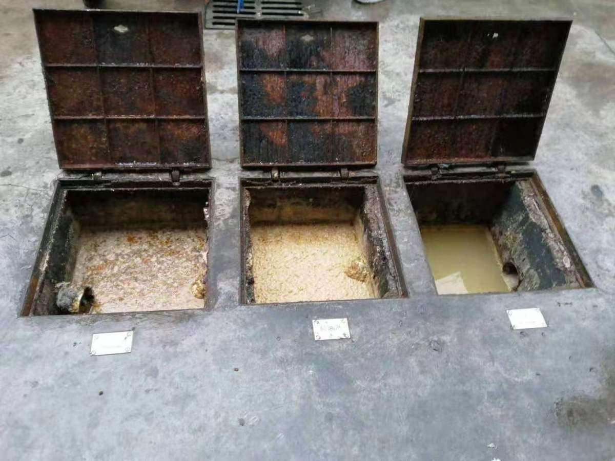 向阳街道清理隔油池-污水池清掏